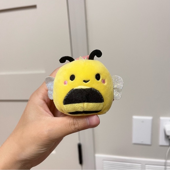 Squishmallow Micromallow - Sunny the Bee - Picture 1 of 4